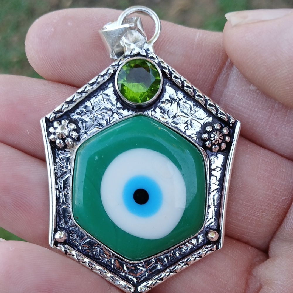 New Green Evil Eye Peridot 925 Silver Pendant. 